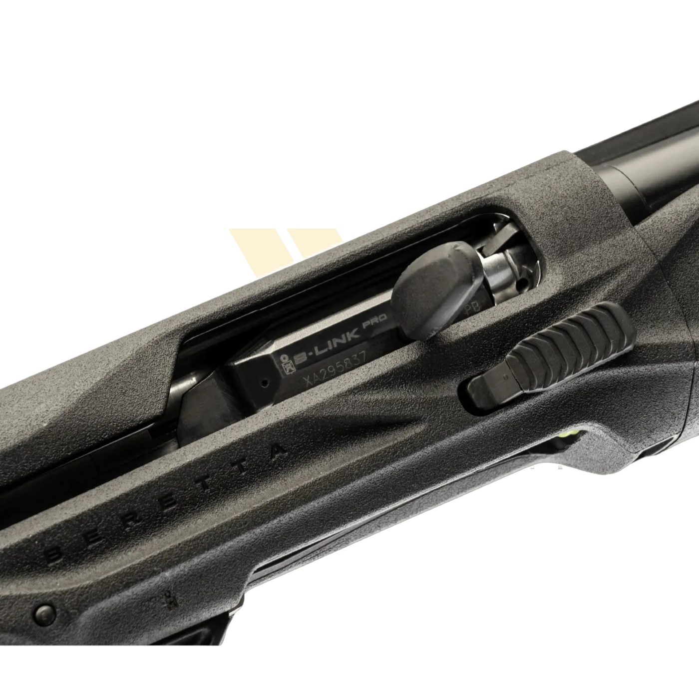 Beretta AX800 SUPREMA Yarı Otomatik Av Tüfeği görseli 3