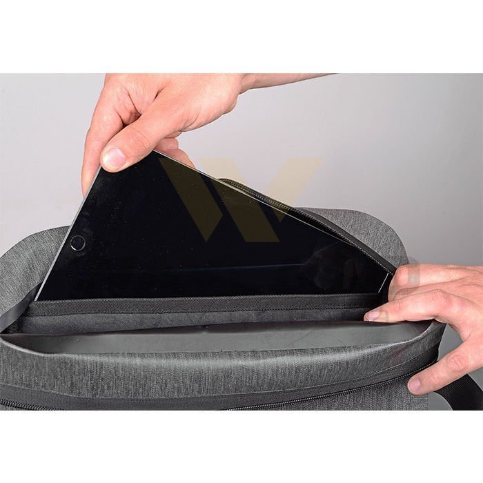 SPRO FreeStyle33x28,5x10cm IPX Askılı Çanta görseli 3